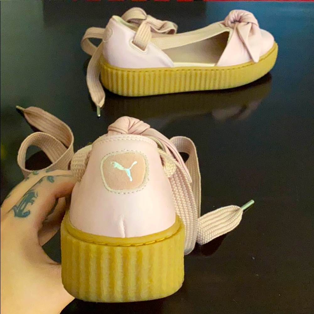 Shoes - Picture 4 of 5